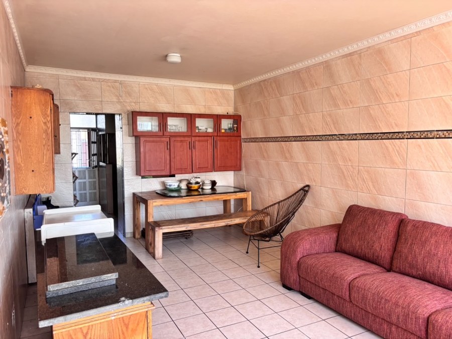 2 Bedroom Property for Sale in North Beach KwaZulu-Natal