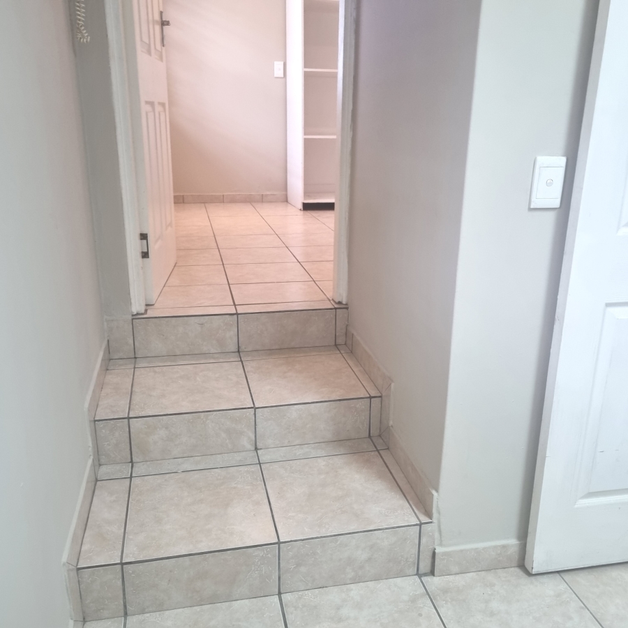 To Let 1 Bedroom Property for Rent in Durban North KwaZulu-Natal