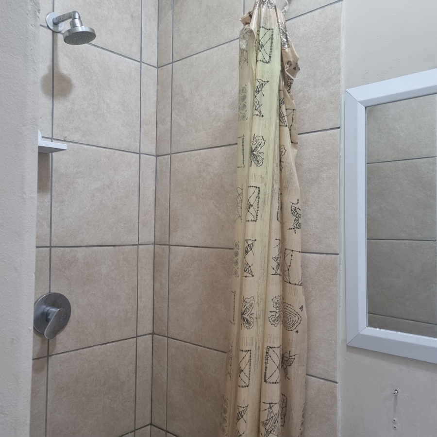 To Let 1 Bedroom Property for Rent in Durban North KwaZulu-Natal