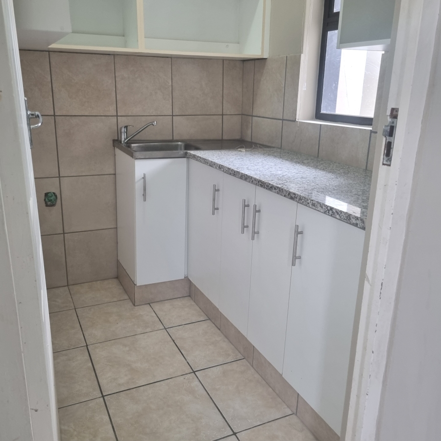 To Let 1 Bedroom Property for Rent in Durban North KwaZulu-Natal