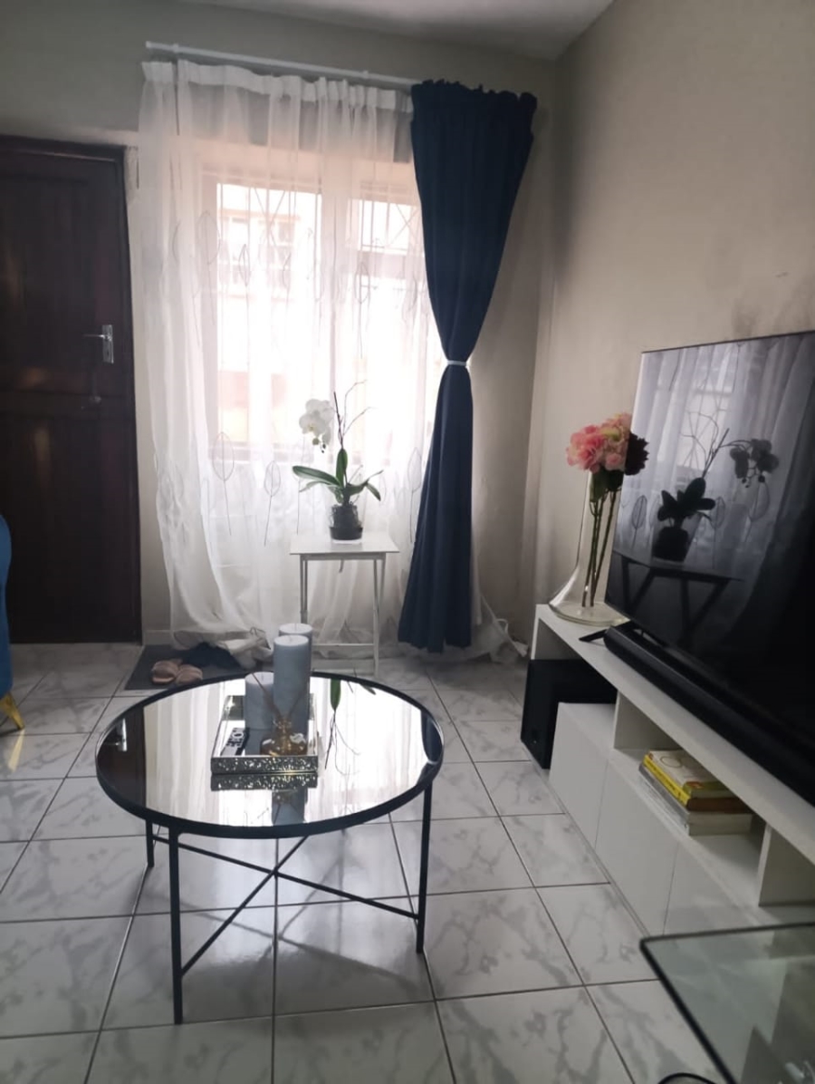 To Let 1 Bedroom Property for Rent in Reservoir Hills KwaZulu-Natal