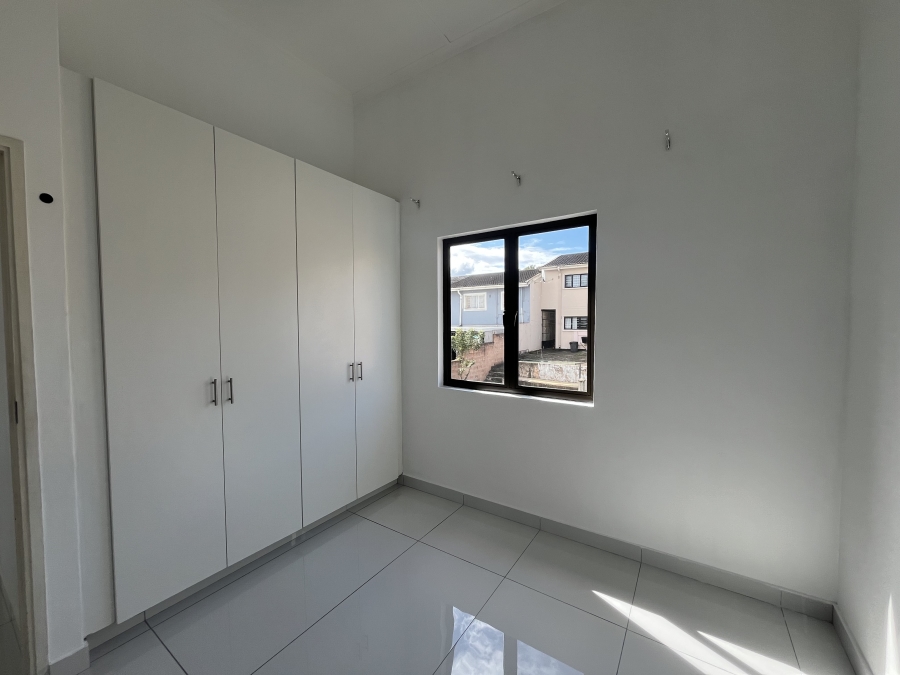 To Let 3 Bedroom Property for Rent in Sunford KwaZulu-Natal