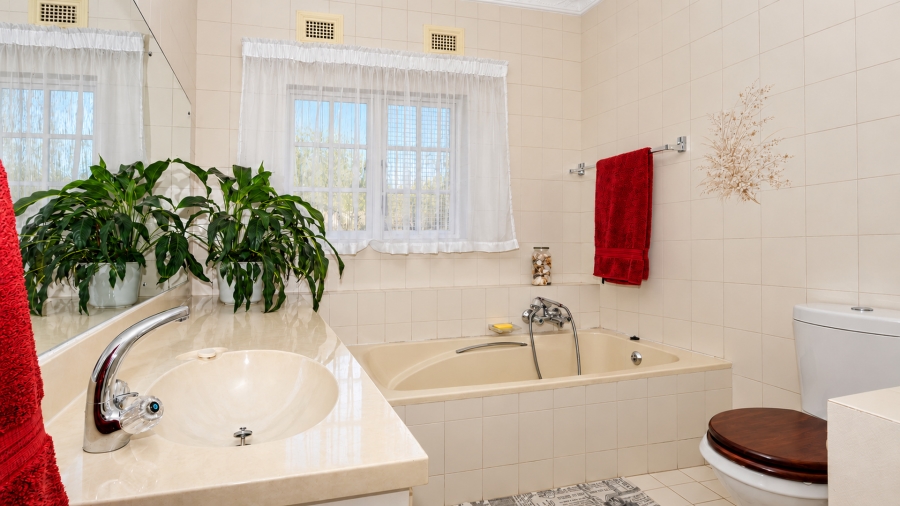 3 Bedroom Property for Sale in Hilldene KwaZulu-Natal