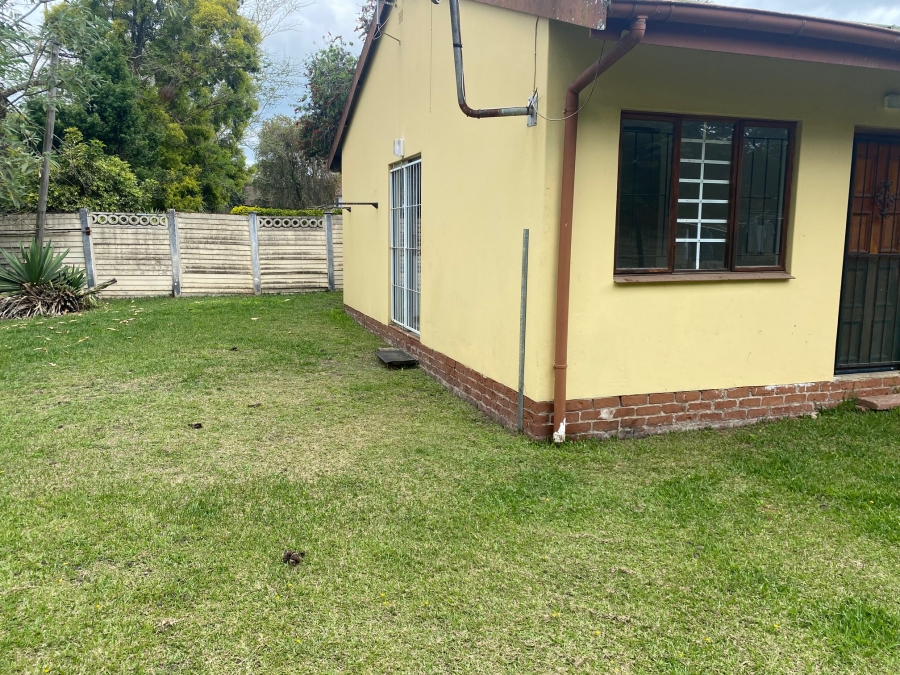 To Let 1 Bedroom Property for Rent in Scottsville KwaZulu-Natal