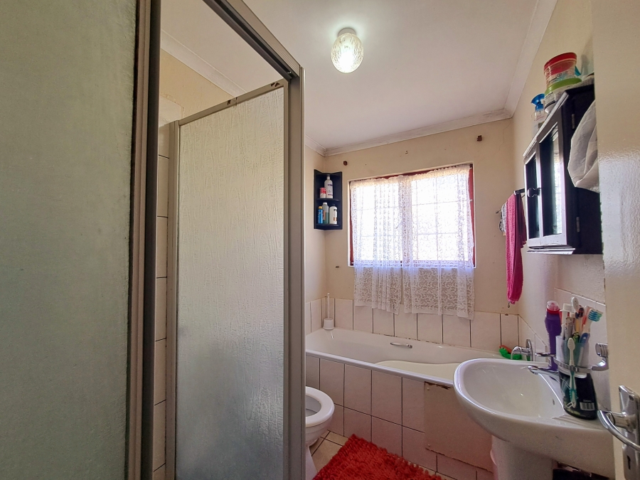 To Let 2 Bedroom Property for Rent in Caversham Glen KwaZulu-Natal