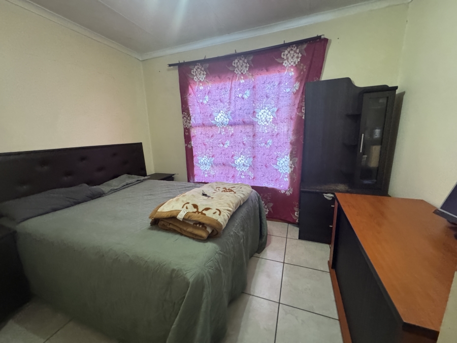 2 Bedroom Property for Sale in Mpophomeni KwaZulu-Natal