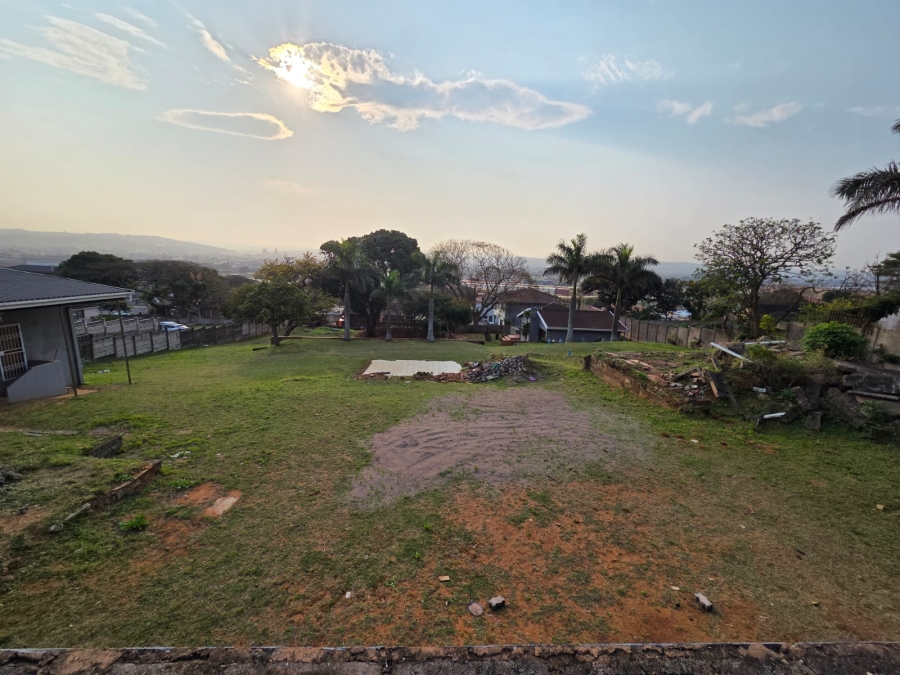 5 Bedroom Property for Sale in Bluff KwaZulu-Natal
