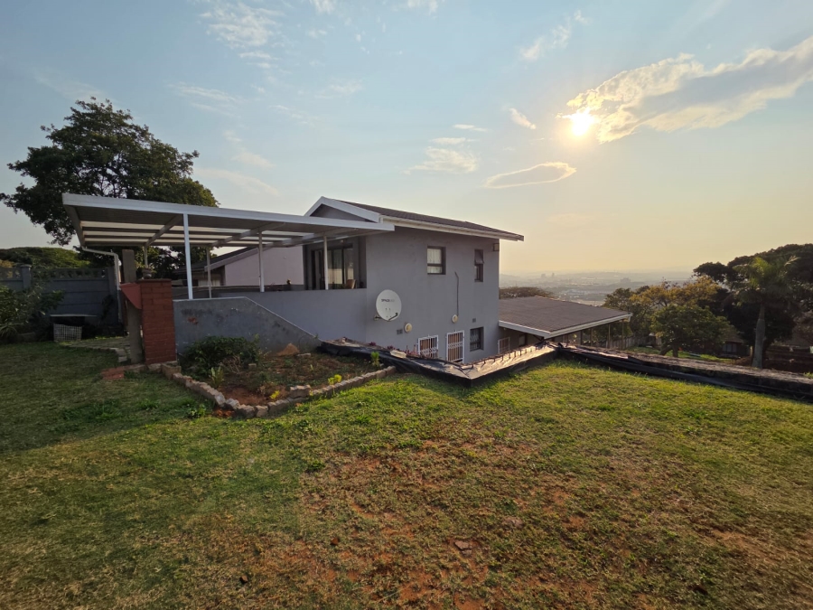 5 Bedroom Property for Sale in Bluff KwaZulu-Natal