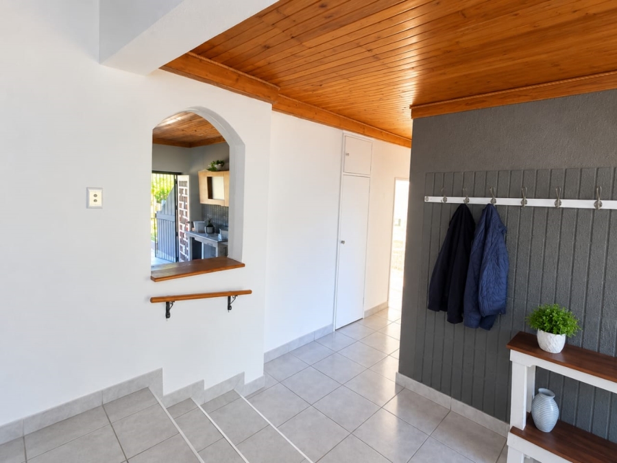 5 Bedroom Property for Sale in Huttenheights KwaZulu-Natal