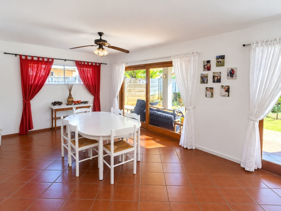 5 Bedroom Property for Sale in Huttenheights KwaZulu-Natal