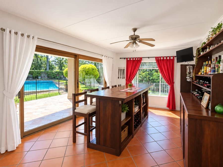 5 Bedroom Property for Sale in Huttenheights KwaZulu-Natal