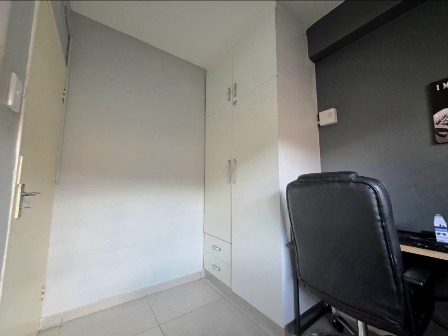 3 Bedroom Property for Sale in Amanzimtoti KwaZulu-Natal