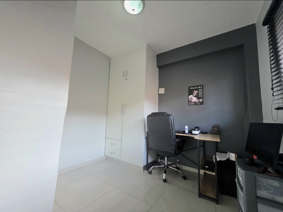 3 Bedroom Property for Sale in Amanzimtoti KwaZulu-Natal