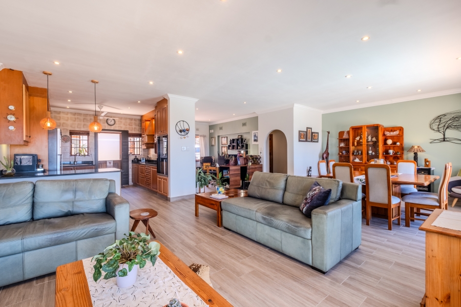 3 Bedroom Property for Sale in Glen Ashley KwaZulu-Natal