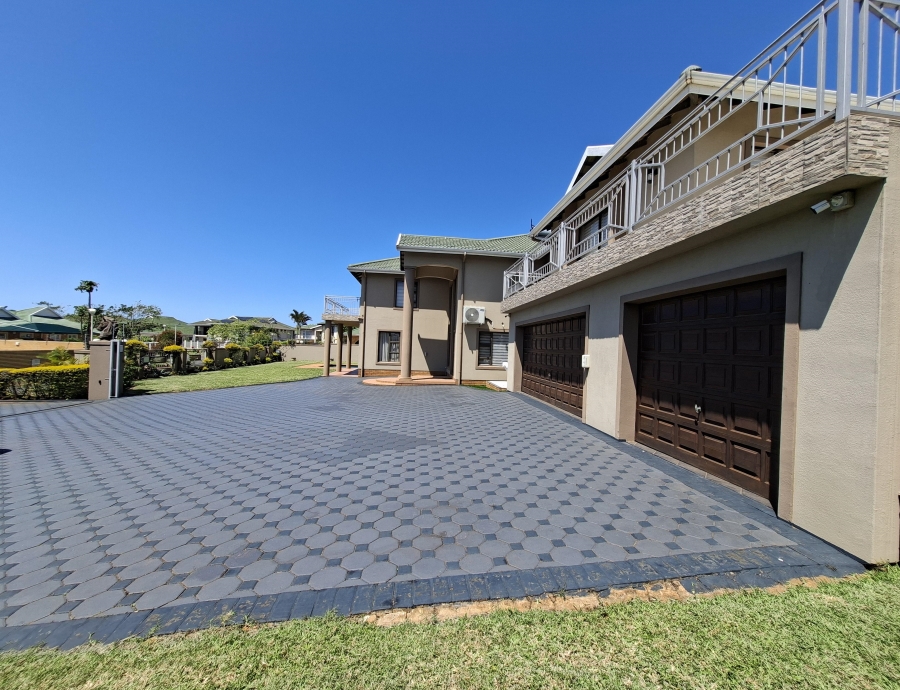 5 Bedroom Property for Sale in Somerset Park KwaZulu-Natal