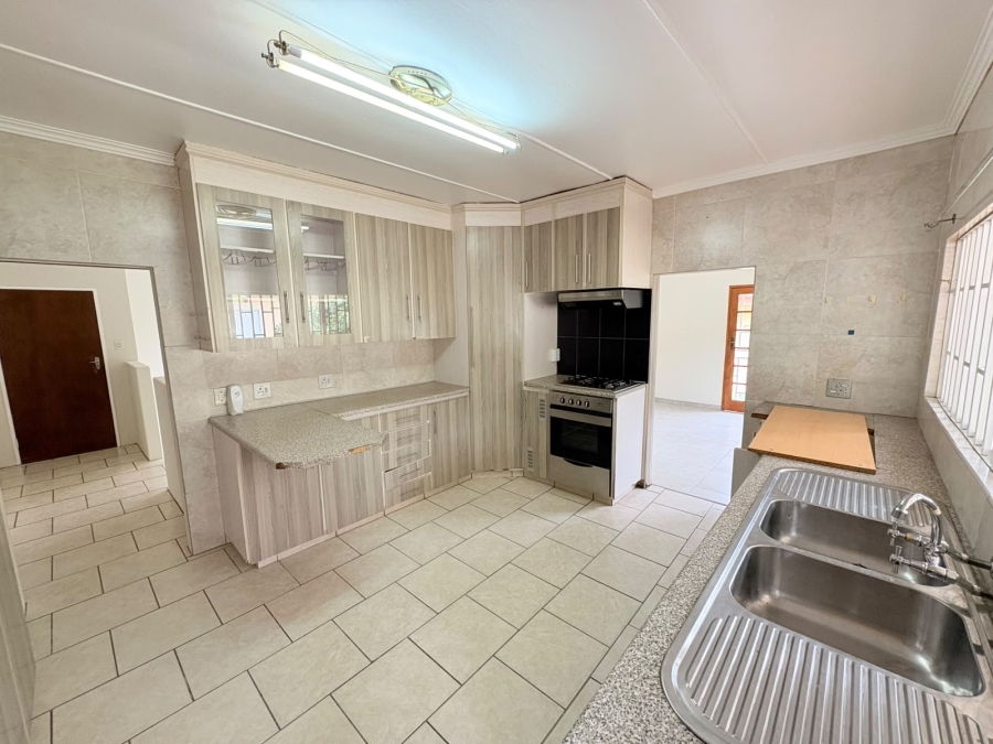To Let 3 Bedroom Property for Rent in Pioneer Park KwaZulu-Natal