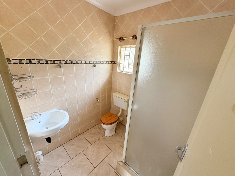To Let 3 Bedroom Property for Rent in Pioneer Park KwaZulu-Natal