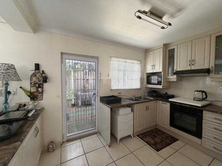 4 Bedroom Property for Sale in Scottburgh Central KwaZulu-Natal