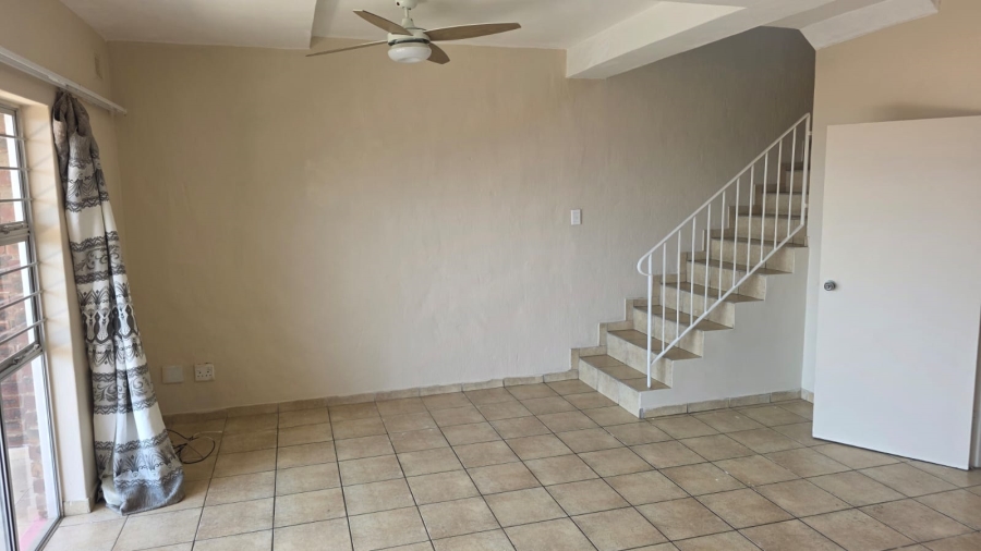 To Let 3 Bedroom Property for Rent in Shakas Rock KwaZulu-Natal