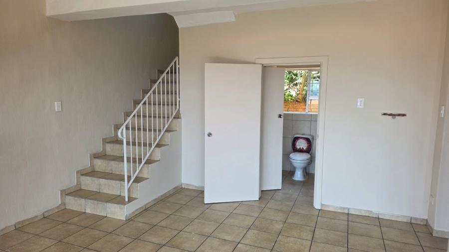 To Let 3 Bedroom Property for Rent in Shakas Rock KwaZulu-Natal
