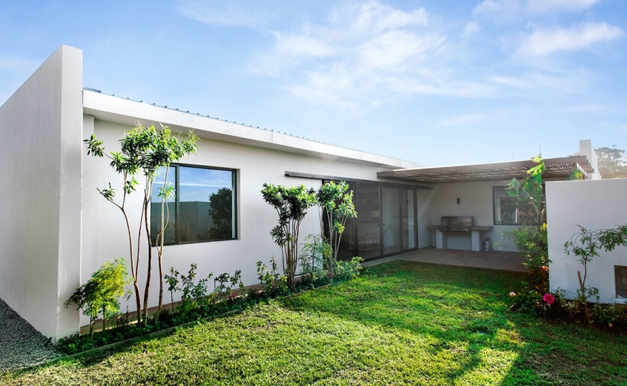 To Let 3 Bedroom Property for Rent in Sheffield Beach KwaZulu-Natal