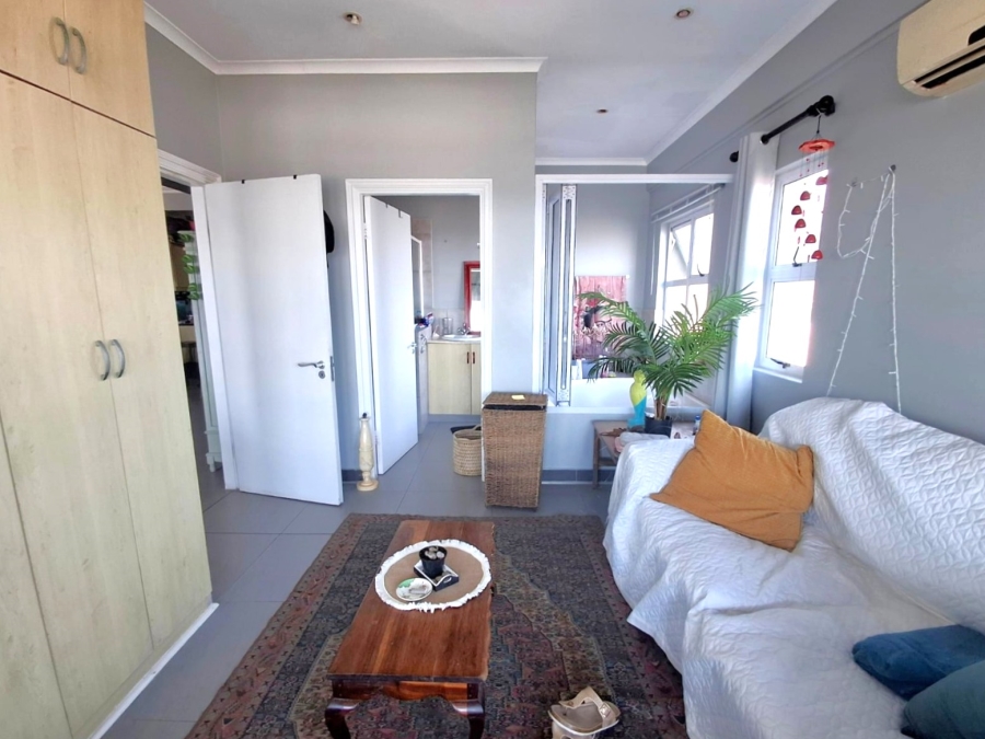 3 Bedroom Property for Sale in La Mercy KwaZulu-Natal