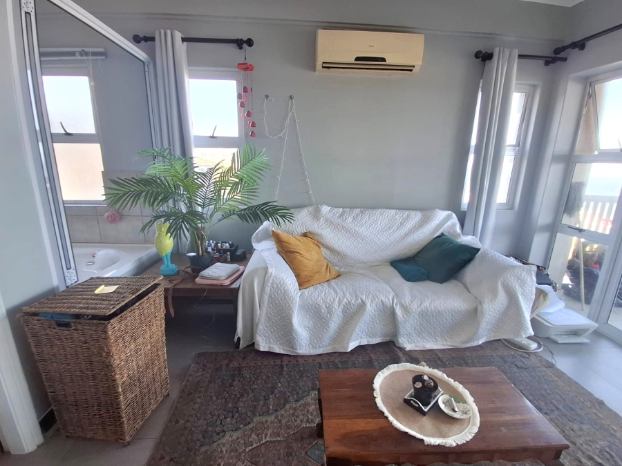 3 Bedroom Property for Sale in La Mercy KwaZulu-Natal