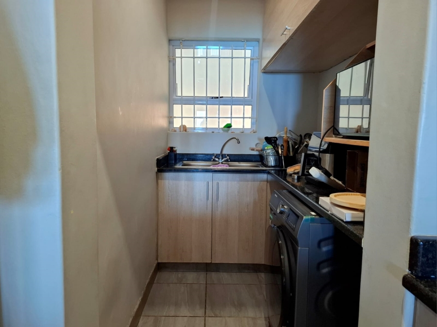 2 Bedroom Property for Sale in La Mercy KwaZulu-Natal