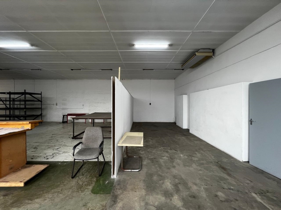 To Let Commercial Property for Rent in Stamford Hill KwaZulu-Natal