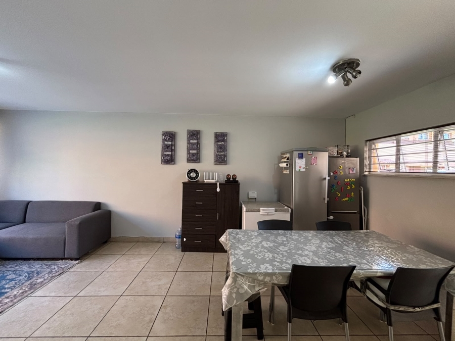 2 Bedroom Property for Sale in Morningside KwaZulu-Natal