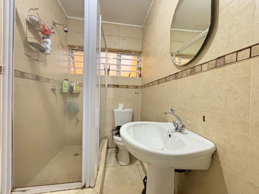 2 Bedroom Property for Sale in Morningside KwaZulu-Natal