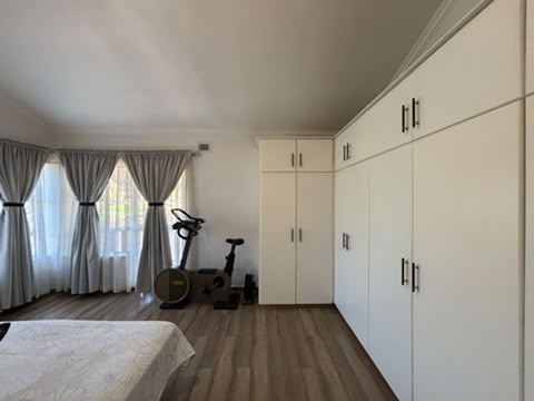 4 Bedroom Property for Sale in Reservoir Hills KwaZulu-Natal
