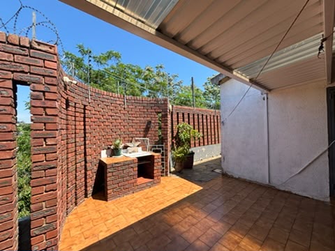 4 Bedroom Property for Sale in Reservoir Hills KwaZulu-Natal