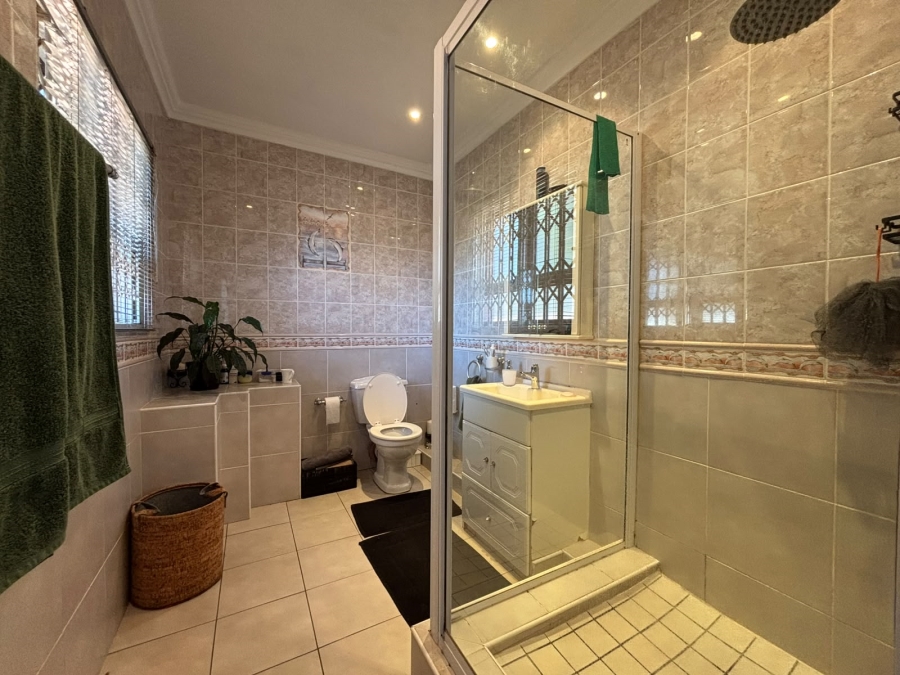 4 Bedroom Property for Sale in Greenwood Park KwaZulu-Natal