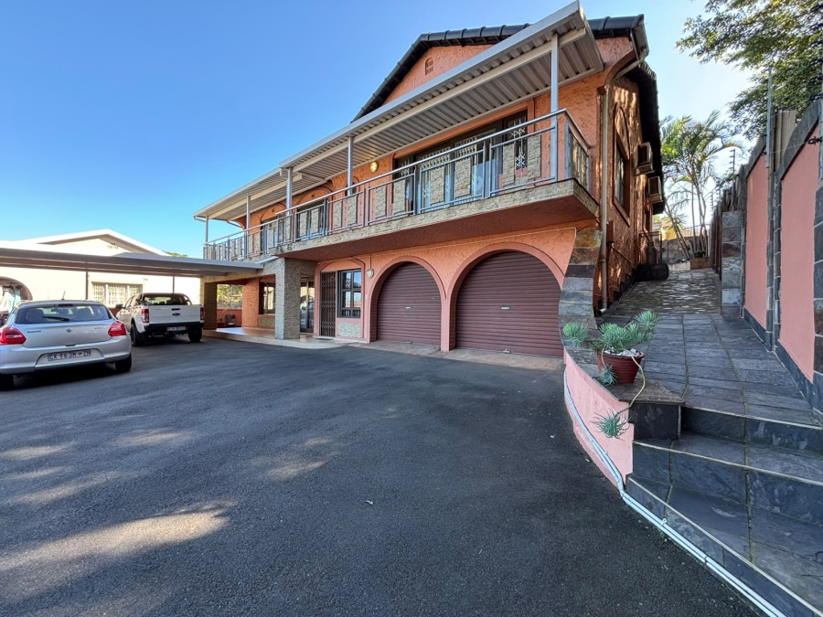 4 Bedroom Property for Sale in Greenwood Park KwaZulu-Natal