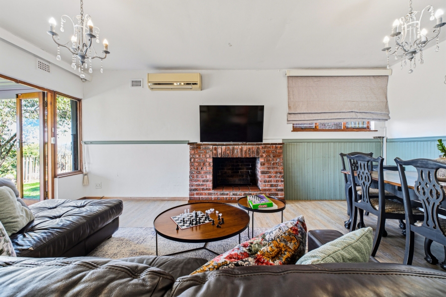 4 Bedroom Property for Sale in Cowies Hill Park KwaZulu-Natal