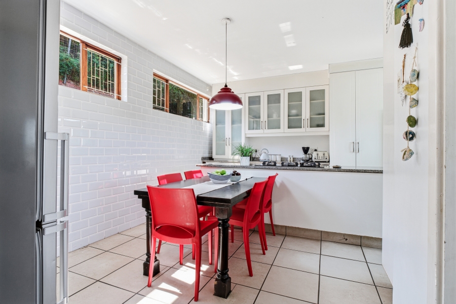 4 Bedroom Property for Sale in Cowies Hill Park KwaZulu-Natal