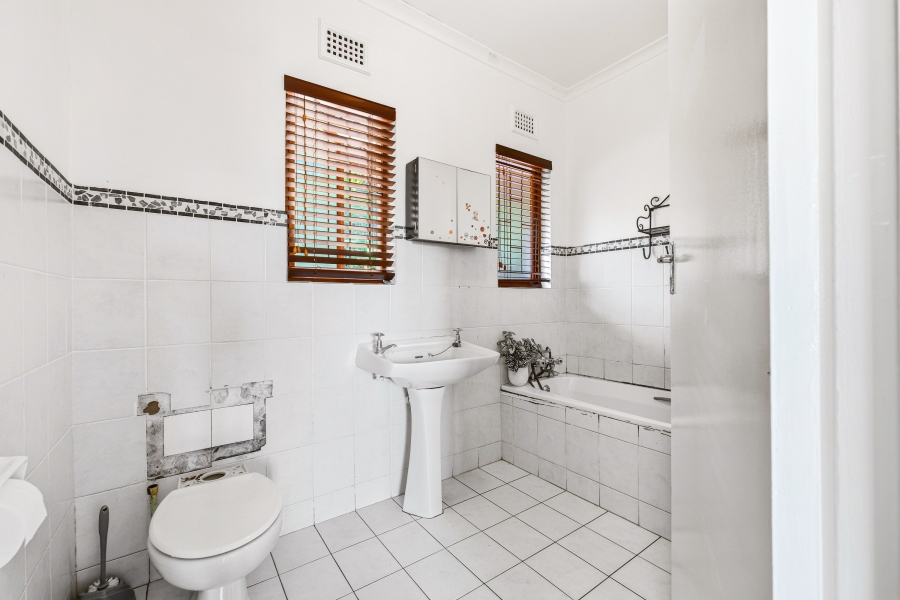 4 Bedroom Property for Sale in Cowies Hill Park KwaZulu-Natal