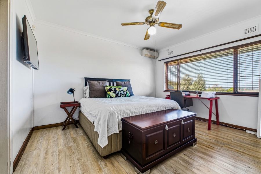 4 Bedroom Property for Sale in Cowies Hill Park KwaZulu-Natal