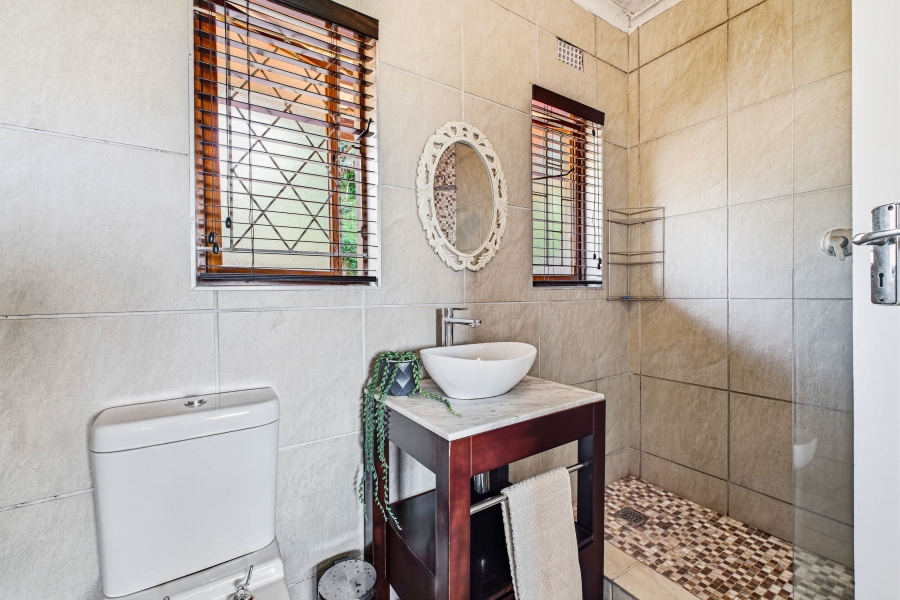 4 Bedroom Property for Sale in Cowies Hill Park KwaZulu-Natal