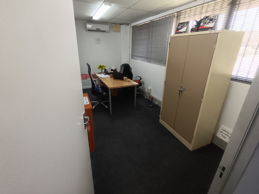 To Let Commercial Property for Rent in Riverhorse Valley KwaZulu-Natal