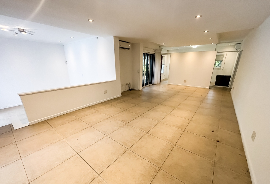 To Let 5 Bedroom Property for Rent in Umhlanga KwaZulu-Natal