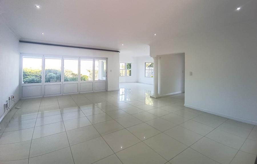 To Let 3 Bedroom Property for Rent in Mount Edgecombe Country Estate KwaZulu-Natal