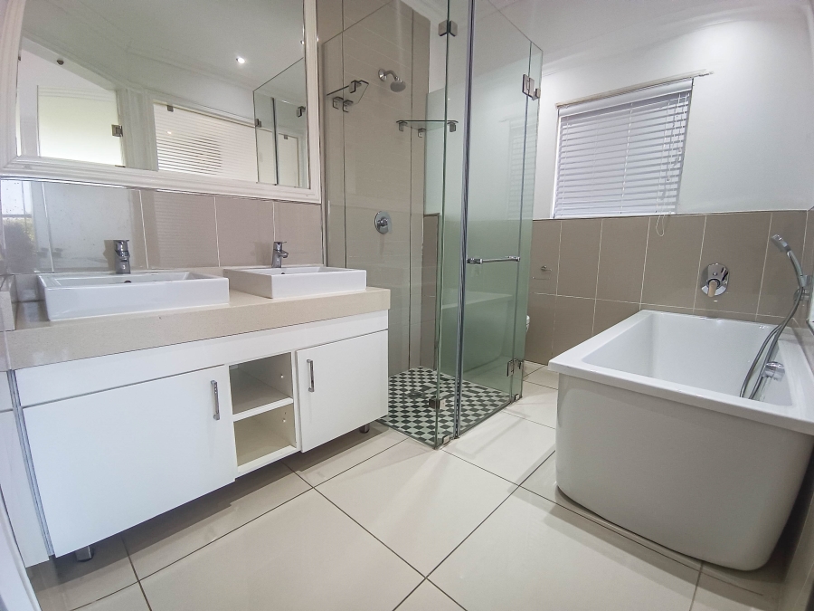 To Let 3 Bedroom Property for Rent in Mount Edgecombe Country Estate KwaZulu-Natal