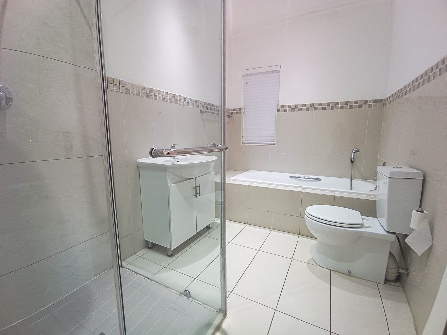 To Let 3 Bedroom Property for Rent in Mount Edgecombe Country Estate KwaZulu-Natal