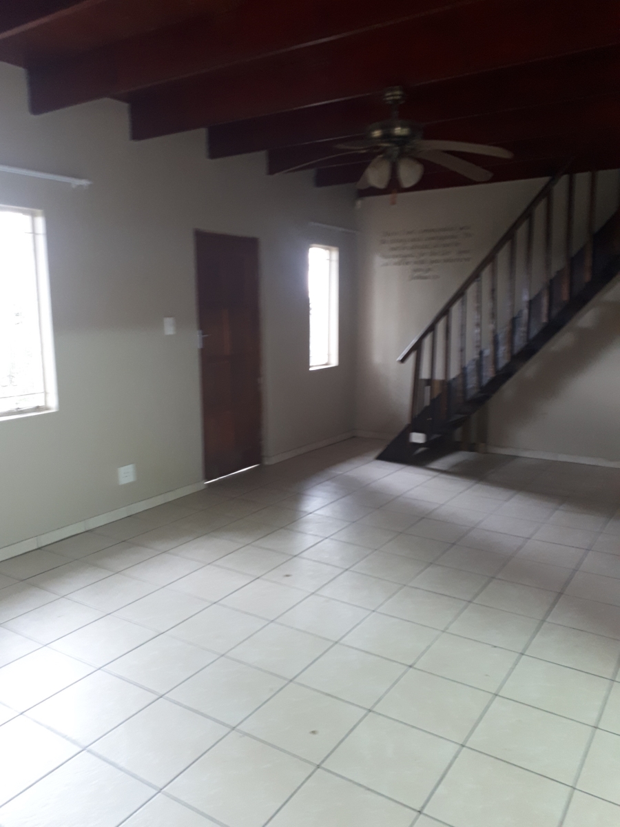To Let 3 Bedroom Property for Rent in Assagay KwaZulu-Natal