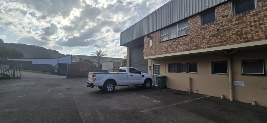 To Let Commercial Property for Rent in Westmead KwaZulu-Natal