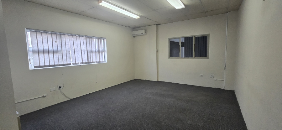 To Let Commercial Property for Rent in Westmead KwaZulu-Natal