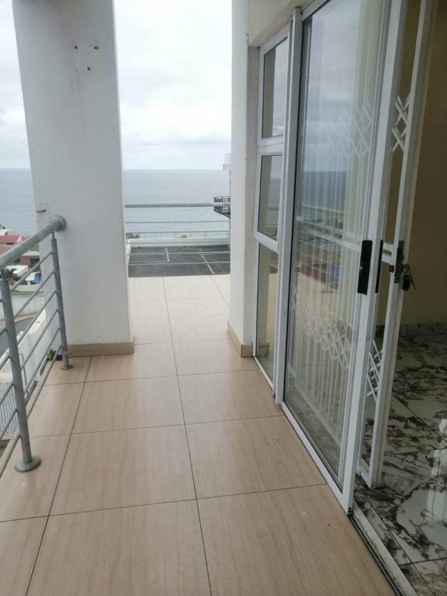 To Let 3 Bedroom Property for Rent in Bluff KwaZulu-Natal