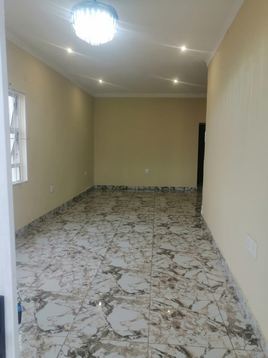 To Let 3 Bedroom Property for Rent in Bluff KwaZulu-Natal